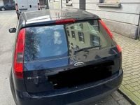 Gebraucht Ford Fiesta 60 PS (44 kW) 2004 Blau Kleinwagen
