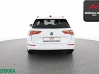 Gebraucht VW Golf VIII 150 PS (110 kW) 2023 Weiss Kombi