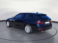 gebraucht BMW 320 d xDrive Touring Advantage Automatic Aut. AHK