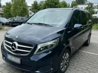 Gebraucht Mercedes V250 Edition 190 PS (139 kW) 2015 Blau Van / Kleinbus