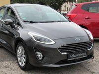 Gebraucht Ford Fiesta Titanium 101 PS (74 kW) 2018 Grau Kleinwagen