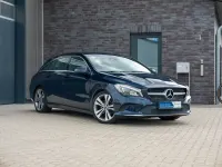Gebraucht Mercedes CLA200 136 PS (100 kW) 2018 Blau Coupé