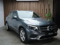 Gebraucht Mercedes GLC250 204 PS (150 kW) 2017 Selenitgrau  metalliclack SUV