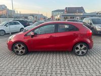 Gebraucht Kia Rio Spirit 90 PS (66 kW) 2011 Rot Limousine