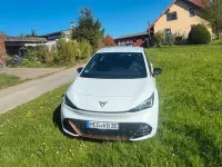 Second-hand Cupra Born 150 kW (204 CP) 2024 Alb Hatchback