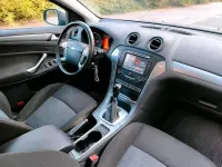 Gebraucht Ford Mondeo 140 PS (102 kW) 2012 Grau Kombi