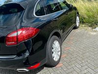 Gebraucht Porsche Cayenne 268 PS (197 kW) 2011 Schwarz SUV