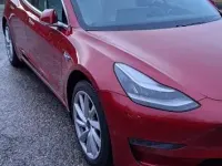 Second-hand Tesla Model 3 253 kW (345 CP) 2020 Roșu Berlinǎ