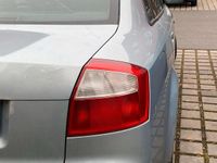 Gebraucht Audi A4 131 PS (96 kW) 2002 Blau Limousine