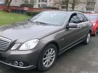 Second-hand Mercedes E300 232 CP (170 kW) 2011 Gri Berlinǎ