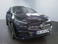 Gebraucht Mercedes GLA200 AMG 150 PS (110 kW) 2026 Metalliclack kosmosschwarz SUV