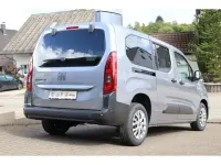 Neu Fiat Doblò Comfort 131 PS (96 kW) 2025 Maestro grau metallic Van / Kleinbus