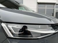Gebraucht VW Multivan Edition 150 PS (110 kW) 2025 Grau Van