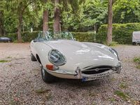 Gebraucht Jaguar E-Type 264 PS (194 kW) 1968 Weiß Cabrio