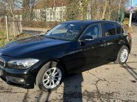 Gebraucht BMW 116 Advantage 109 PS (80 kW) 2015 Schwarz Kleinwagen