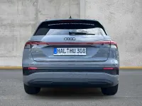 Neu Audi Q4 e-tron Sport 150 kW (204 PS) 2025 Außenfarbe: SUV