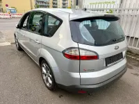 Gebraucht Ford S-MAX Titanium 140 PS (102 kW) 2008 Kristallsilber metallic Van / Kleinbus