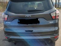 Gebraucht Ford Kuga ST-Line 150 PS (110 kW) 2017 Grau SUV