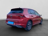 Gebraucht VW Golf VIII Active 131 PS (96 kW) 2022 Rot Limousine
