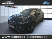 Gebraucht Ford Mustang Mach-E Basis 197 kW (269 PS) 2023 Iridiumschwarz (metallic) SUV