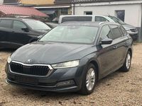 Gebraucht Skoda Octavia Ambition 116 PS (85 kW) 2021 Grau Kombi