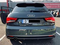 Gebraucht Audi A1 S-Line 95 PS (69 kW) 2017 Grau Kleinwagen