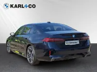 Gebraucht BMW 530e M Sport 299 PS (219 kW) 2024 Schwarz Limousine