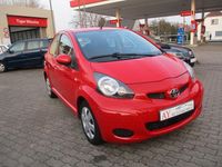 Gebraucht Toyota Aygo Cool 68 PS (50 kW) 2009 Rot Kleinwagen