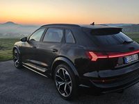Gebraucht Audi e-tron Ambiente 369 kW (503 PS) 2021 Schwarz SUV