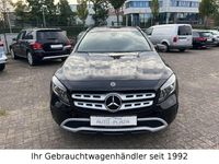 Gebraucht Mercedes GLA180 122 PS (89 kW) 2019 Schwarz SUV