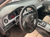 Gebraucht Audi A6 Ambiente 220 PS (161 kW) 2010 Rot Kombi