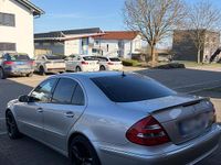Gebraucht Mercedes E280 177 PS (130 kW) 2004 Silber Limousine