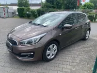 Gebraucht Kia Ceed Edition 7 99 PS (72 kW) 2017 Beige Kleinwagen