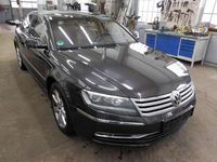 Usata VW Phaeton 239 CV (175 kW) 2012 Grigio Berlina