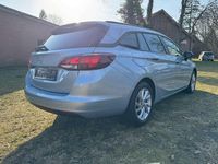 Gebraucht Opel Astra Basis 122 PS (89 kW) 2021 Silber metallic Kombi