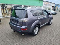 gebraucht Mitsubishi Outlander 2.2 D-ALLRAD/SHZ/7 SITZER/AHK