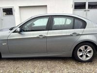 Gebraucht BMW 318 129 PS (94 kW) 2007 Arktis Limousine
