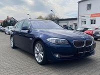 Gebraucht BMW 535 Sport Line 313 PS (230 kW) 2013 Blau Kombi