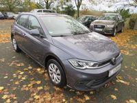 Gebraucht VW Polo Life 95 PS (69 kW) 2023 Rauchgrau metallic Limousine