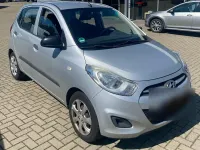 Gebraucht Hyundai i10 69 PS (50 kW) 2011 Weiß Kleinwagen
