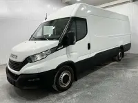 Używany Iveco Daily 156 KM (114 kW) 2023 Biały Van