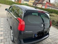 gebraucht Peugeot 5008 (2011).