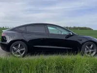 Usata Tesla Model 3 366 kW (498 CV) 2022 Nero Berlina