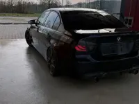 Gebraucht BMW 318 Sport Line 143 PS (105 kW) 2008 Schwarz Limousine