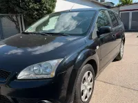 Gebraucht Ford Focus 107 PS (78 kW) 2007 Schwarz Kombi