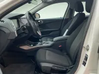 Używany BMW 120 Advantage 192 KM (141 kW) 2023 Biały Hatchback