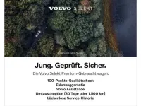 Gebraucht Volvo XC40 Momentum 163 PS (119 kW) 2021 Black stone SUV