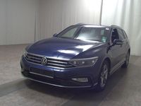 Gebraucht VW Passat R-line 200 PS (147 kW) 2022 Blau Kombi