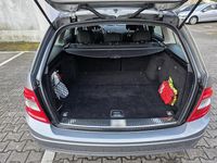 Gebraucht Mercedes C180 156 PS (114 kW) 2007 Grau Kombi