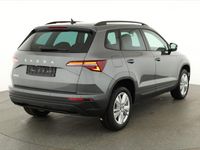 Neu Skoda Karoq Selection 150 PS (110 kW) 2025 Stahl grau SUV